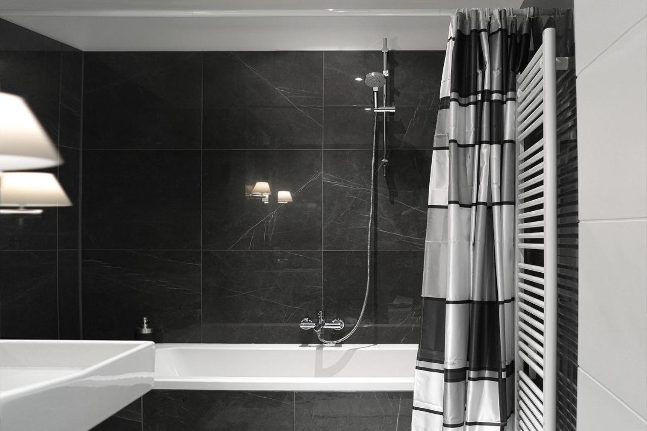 Luxus Designer-residenz In Mitte • 109 Qm • Neu! *